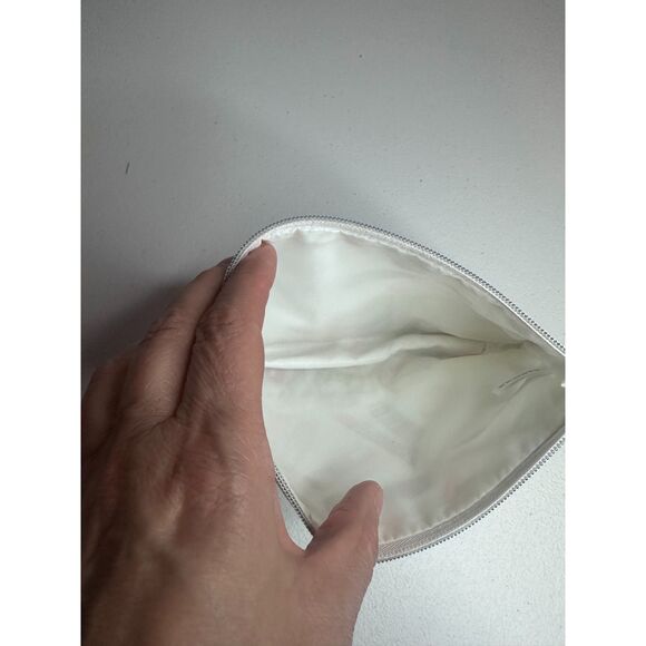 Clinique Makeup Bag Zip Pouch Cosmetic Case White Multi Travel GWP - Picture 3 of 4